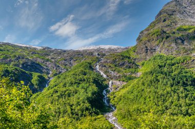 Boyum bölgesindeki buzulun manzarası, (Boyabreen) Norveç