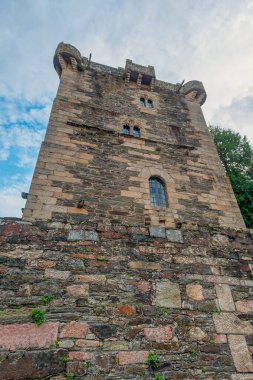 Puentedeume İspanya 'nın otonom bölgelerinden biri olan Galiçya' nın La Corua eyaletine bağlı belediyesi.