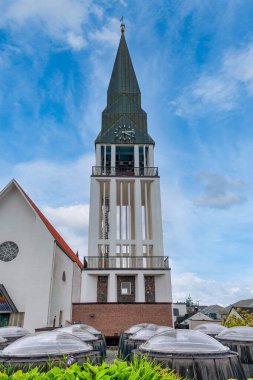 Molde, Norveç 'in Mre og Romsdal iline bağlı bir belediyedir.