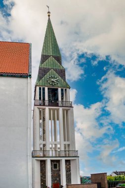 Molde, Norveç 'in Mre og Romsdal iline bağlı bir belediyedir.