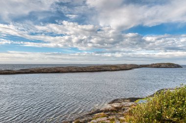 Hustadvika, Norveç 'in More og Romsdal iline bağlı bir belediyedir. Nordmore ve Romsdal 'ın geleneksel bölgelerinde yer almaktadır..