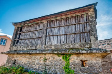 Garca Rodrguez12 (Galiçyaca: 