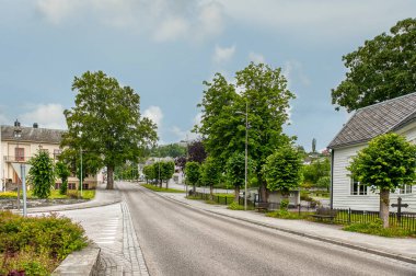 Stranda, Norveç 'in Vestlandet eyaletinde yer alan bir şehirdir.