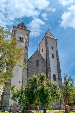 St. Mary Kilisesi (Norveççe: Mariakirken) Norveç 'in Bergen kentinde yer alan 12. yüzyıl Romanesk kilisesidir. Şehirdeki en eski korunmuş binadır...