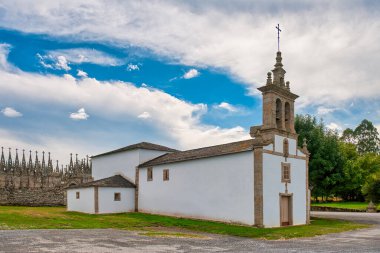 Villalba İspanya 'nın otonom bölgelerinden biri olan Galiçya' nın başkenti Galiçya 'nın Tierra Llana eyaletine bağlı belediyesi..