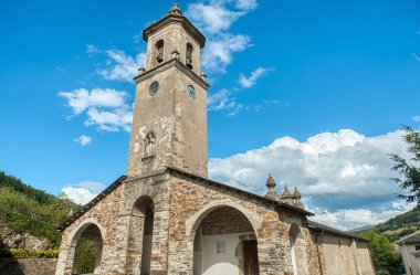 Taramundi, Asturias ilinin Asturias ilçesine bağlı bir belediyedir. Taramundi, Afrika ülkesi Lugo 'nun toplamda var olan bir şehirdir. İspanya