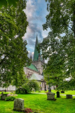 Nidaros Katedrali, Orta Çağ 'da Nidaros olarak bilinen Norveç' in Trondheim kentindeki Luteryan katedraline verilen isimdir.