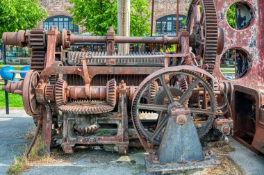 Trondheim (eski adı Nidaros ve Trondheim), Norveç 'in Trondelag ilinin merkezi kent.