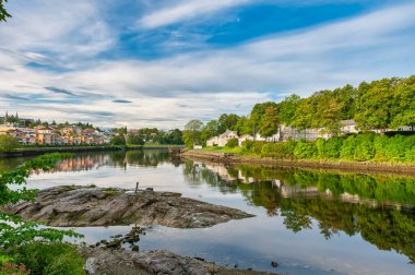 Trondheim (eski adı Nidaros ve Trondheim), Norveç 'in Trondelag ilinin merkezi kent.