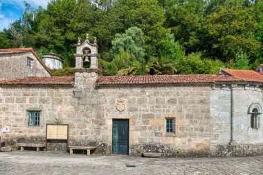 Negreira, Santiago de Compostela 'nın batısında bulunan bir belediyedir. Ames ve San Sebastian belediyeleriyle sınır komşusudur..