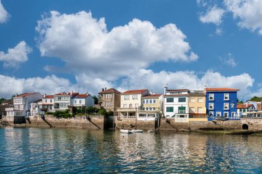 Ares, İspanya 'nın La Coruna eyaletinde yer alan bir belediyedir..