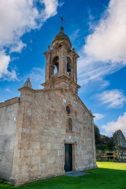 Mugardos, Galiçya 'nın La Corua eyaletinde, Ferrol bölgesinin güneybatısında yer alan bir belediyedir.