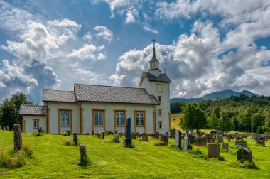 Valsofjord, Norveç 'in Mre og Romsdal ilçesine bağlı eski bir belediyedir.