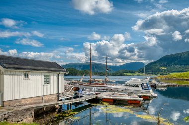 Valsofjord, Norveç 'in Mre og Romsdal ilçesine bağlı eski bir belediyedir.