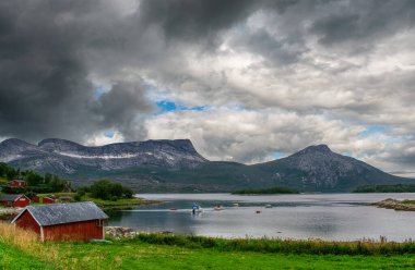 Ballangen, Norveç 'in Nordland ilinin kuzeybatısında bulunan bir belediyedir..