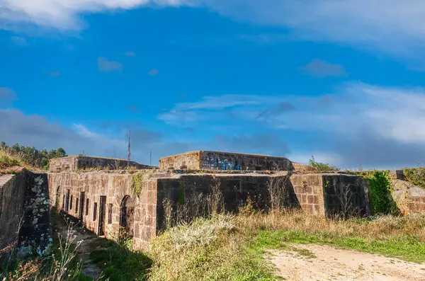 Bailadora 'nın Mirador ve Bataryası, Ares, Ferrol, La Corua İspanya.