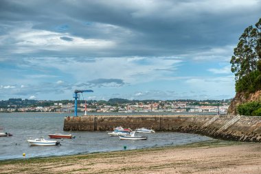 Mino, İspanya 'nın La Corua eyaletinde yer alan bir şehirdir.