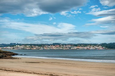 Mino, İspanya 'nın La Corua eyaletinde yer alan bir şehirdir.