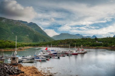 Laupstad, Norveç 'in Nordland iline bağlı Vagan Belediyesi' ne bağlı bir köydür..