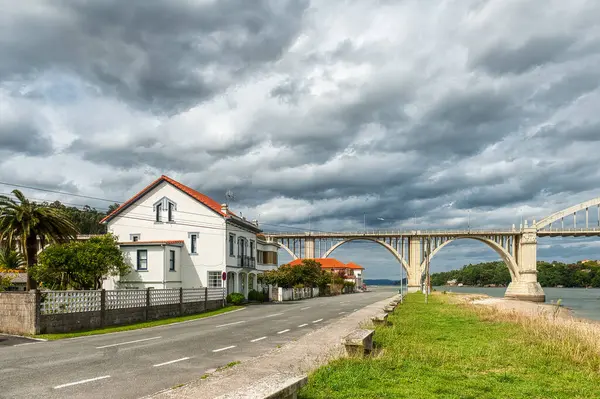 Bergondo, Galiçya 'nın La Corua eyaletine bağlı belediyesi. İspanya.