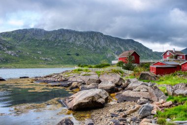 Flakstad, Norveç 'in Lofoten Adaları' nda bir belediyedir. Flakstadoya adasında yer almaktadır. Belediyenin yönetim merkezi Ramberg 'dir.,