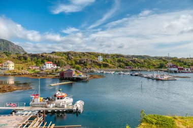 Sund, Norveç 'in Hordaland iline bağlı bir belediyedir. Midhordland ilçesinde yer almaktadır. Yönetim merkezi Skogsvag şehridir..