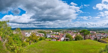 Monforte de Lemos, Galiçya 'nın otonom bölgelerinden biri olan Galiçya' nın Lugo eyaletine bağlı belediyesi..