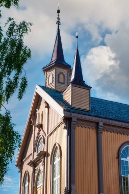 Tromso, Norveç 'in Troms eyâletinde bir şehirdir..