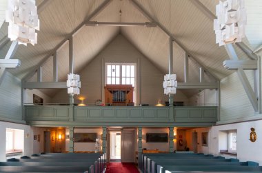 Karesuanto (İsveççe: Karesuanto, Garasavvon veya Karasavvon) İsveç 'in en kuzeyindeki kasabadır. Norrbotten ilinin Kiruna ilçesine bağlı bir beldedir..