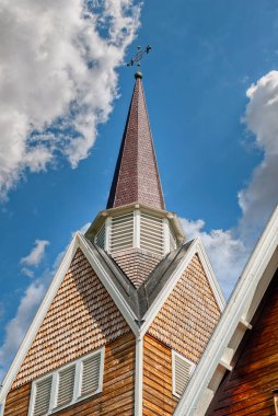 Karesuanto (İsveççe: Karesuanto, Garasavvon veya Karasavvon) İsveç 'in en kuzeyindeki kasabadır. Norrbotten ilinin Kiruna ilçesine bağlı bir beldedir..