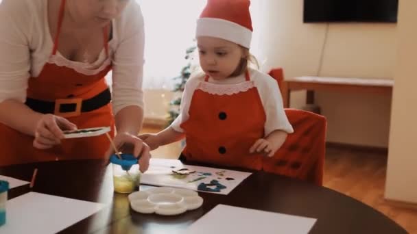 Sister Brother Mother Painting Together Christmas Period High Quality Footage — Stock Video