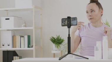 Cosmetologist blogger is making publicity. High quality 4k footage