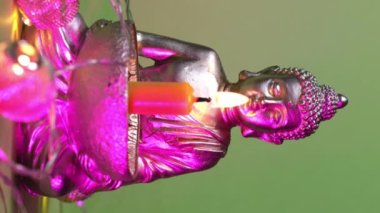 Buddha görüntülü mum tutucu. Yüksek kalite 4k görüntü