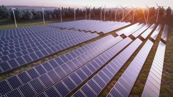 Fotovoltaické Solární Panely Elektrárně Při Západu Slunce — Stock video