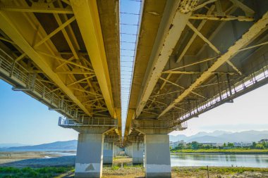 Otoyol yükseltilmiş hatlar. Çekim yeri: Yokohama-şehir kanagawa ili