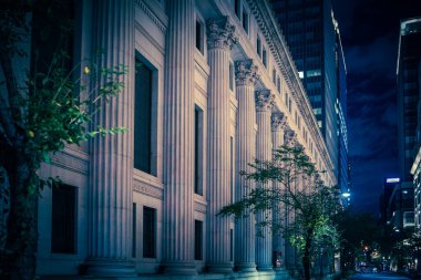 Nihonbashi, Tokyo 'nun gece manzarası. Çekim yeri: Chuo -ku, Tokyo