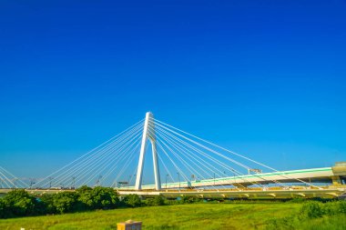 Daishi Bridge and blue sky. Shooting Location: Kawasaki City, Kanagawa Prefecture