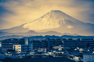 Mt. Fuji ve Fujisawa şehri. Çekim yeri: Fujisawa Şehri, Kanagawa Bölgesi