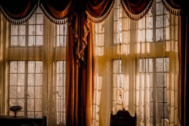 Batı tarzı pencere ve perdeler. Çekim Konumu: Toronto