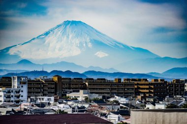 Mt. Fuji ve Fujisawa şehri. Çekim yeri: Fujisawa Şehri, Kanagawa Bölgesi