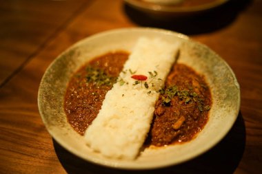 Körili pirinçli yakın plan. Çekim yeri: Minato -ku, Tokyo