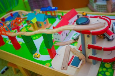 Oyuncak tren seti. Çekim yeri: Sendai, Miyagi Bölgesi