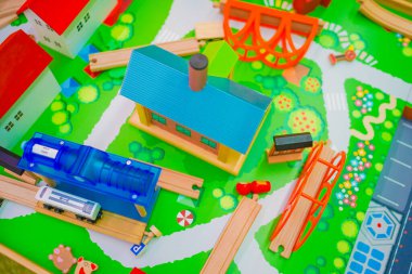 Tren parkı kurmuş. Çekim yeri: Sendai, Miyagi Bölgesi