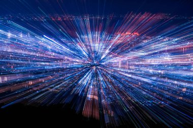 Işık patlaması görüntüsü. Çekim yeri: Kobe şehri, Hyogo Bölgesi