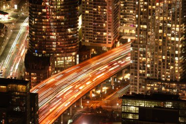 Parlak gece yolu. Çekim Konumu: Toronto