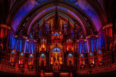 Notre Barajı 'nın muhteşem iç mekanı. Çekim Konumu: Montreal, Kanada