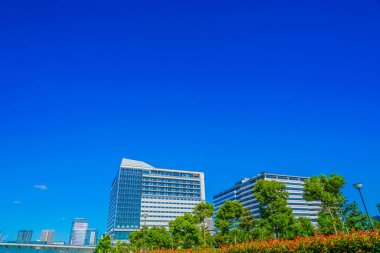 Yeşil ve şehir manzarası. Çekim Konumu: Koto -ku, Tokyo