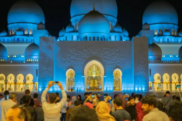 stock image sheikh zayed grand mosque. Shooting Location: abu dhabi