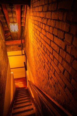 Sıcak merdivenlerin görüntüsü. Çekim Konumu: Toronto