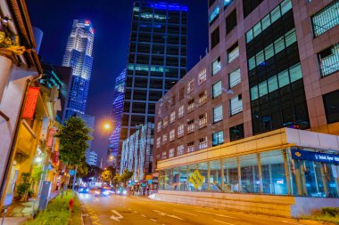 Singapur şehir manzarasının resmi. Çekim Konumu: Singapur